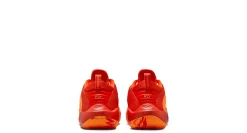 BOYS BIG KID ISOFLY BASKETBALL SHOE><noscript><img width=