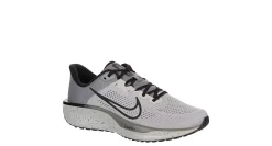 MENS QUEST 6 RUNNING SHOE>NIKE Best