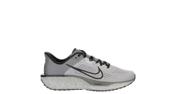 MENS QUEST 6 RUNNING SHOE>NIKE Best