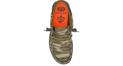 MENS WALLY MOSSY OAK SLIP ON SNEAKER><noscript><img width=