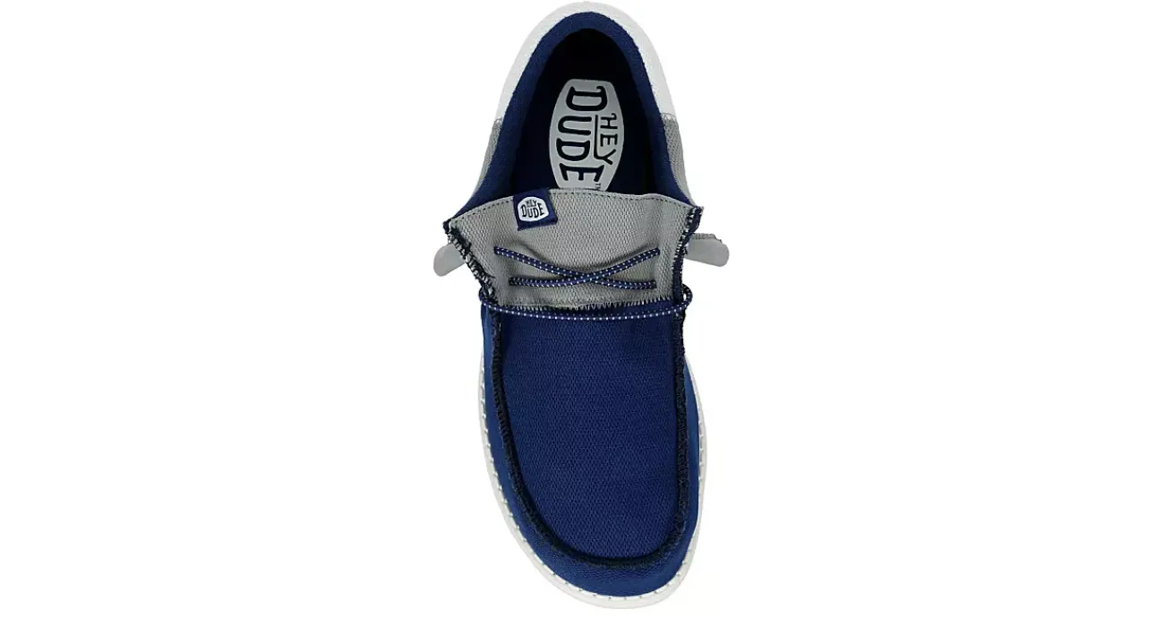 MENS WALLY TRI-VARSITY SLIP ON SNEAKER>HEYDUDE New