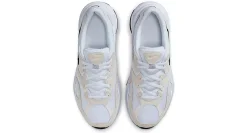WOMENS AL8 SNEAKER><noscript><img width=