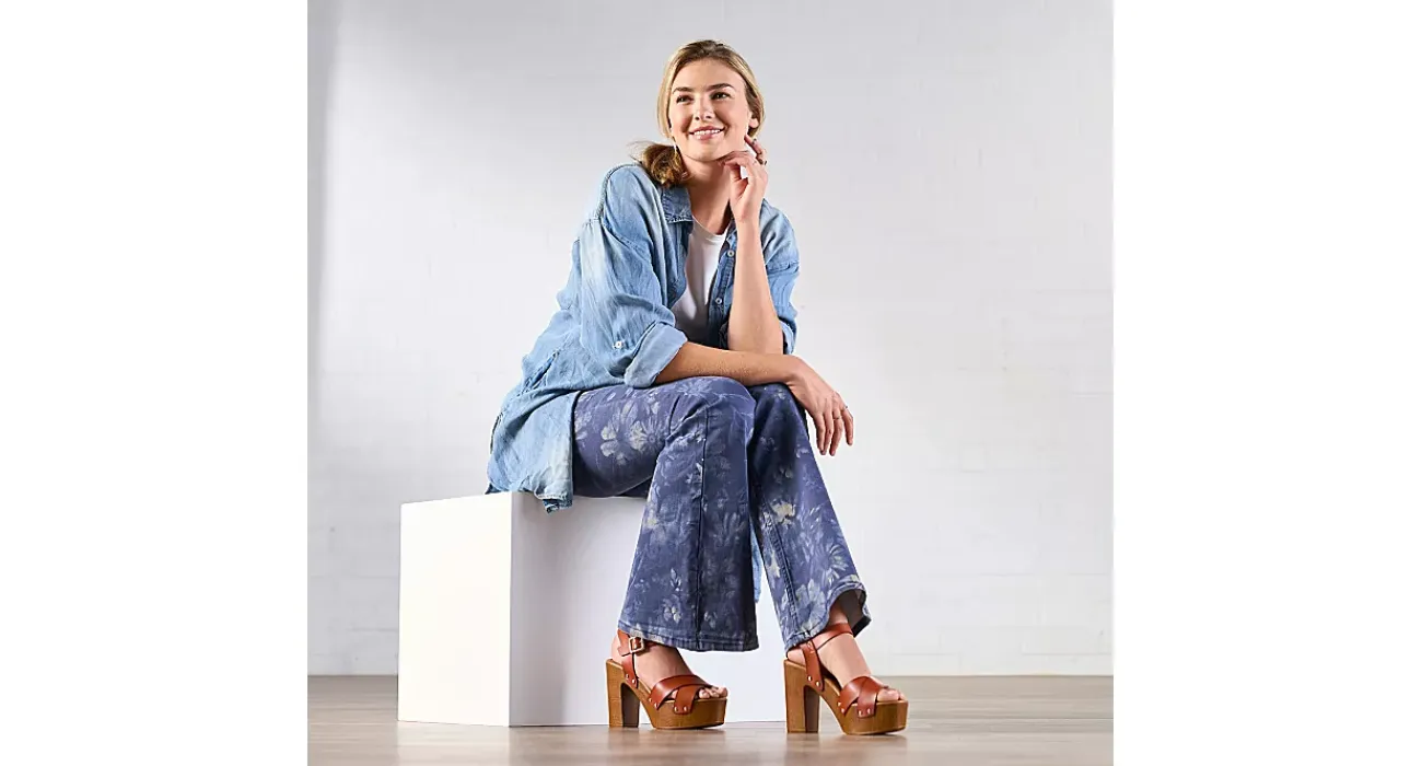 WOMENS APRIL PLATFORM SANDAL>LIMELIGHT Clearance