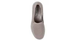 WOMENS ARCH FIT LAGUNA SLIP ON SNEAKER><noscript><img width=