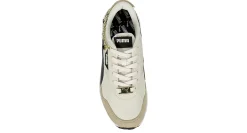WOMENS CRUISE RIDER SNEAKER><noscript><img width=