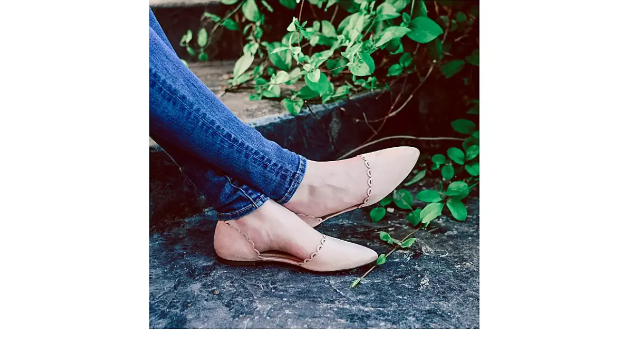 WOMENS JEZLIN FLAT>JOURNEE COLLECTION New