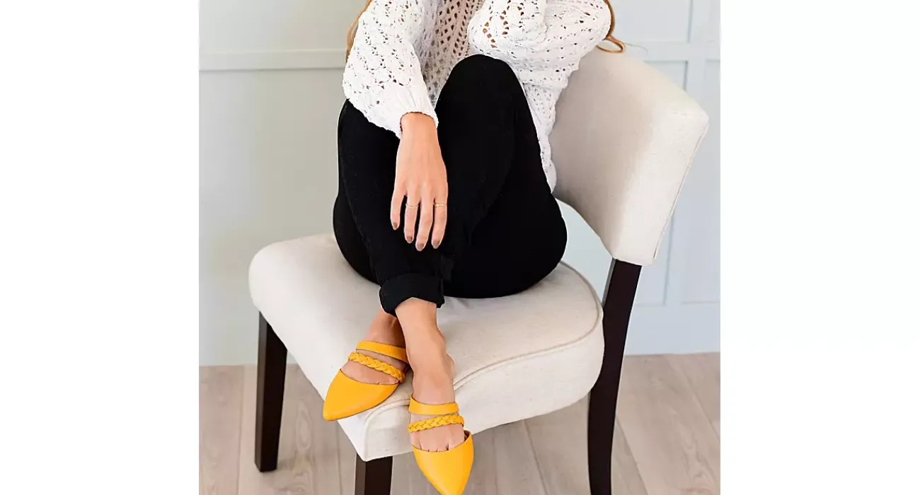 WOMENS OLIVEA FLAT>JOURNEE COLLECTION Discount