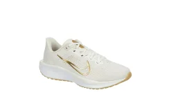 WOMENS QUEST 6 RUNNING SHOE>NIKE