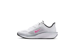 WOMENS QUEST 6 RUNNING SHOE><noscript><img width=