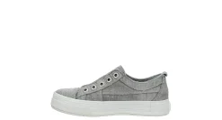 WOMENS SUPER PLAY SNEAKER><noscript><img width=